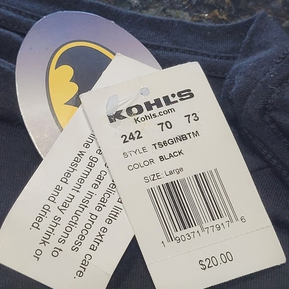 NWT Sz Large Graphic Batman T-Shirt - Picture 5 of 5